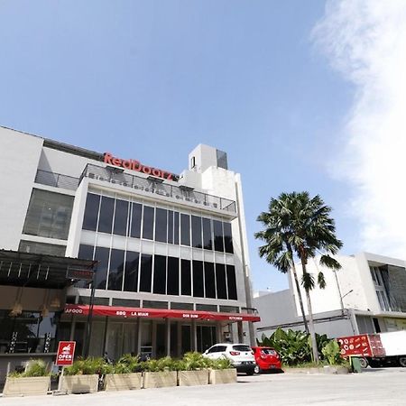 Reddoorz Plus @ Kapuk Business Park Jakarta Eksteriør bilde